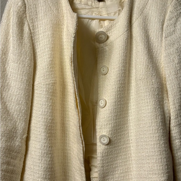Ivory Textured Jacket - Picture 2 of 5